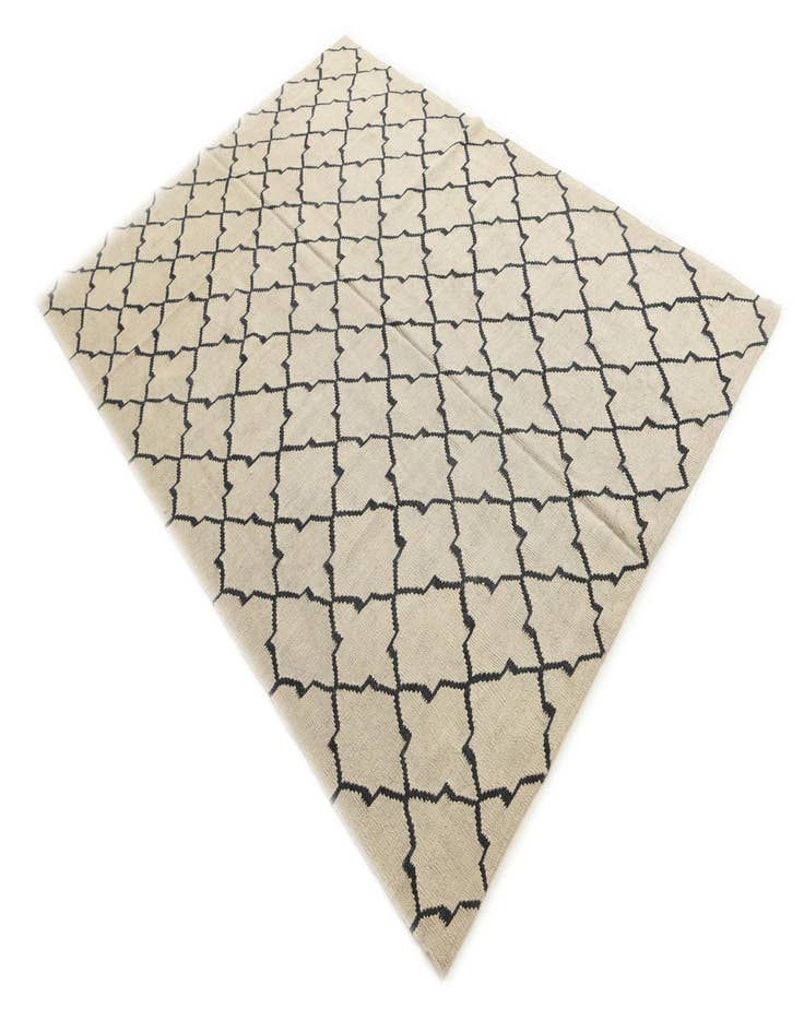 Detail image of 5' 10 x 8' 1  Hand Woven Kilim Modern Wool Rug