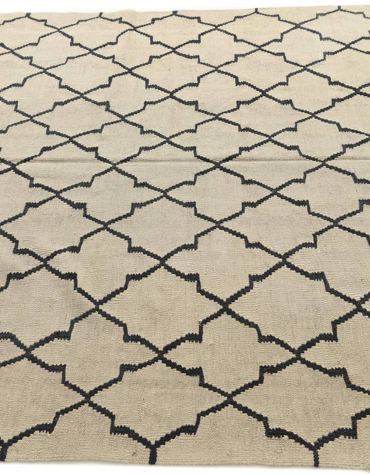 Detail image of 5' 10 x 8' 1  Hand Woven Kilim Modern Wool Rug