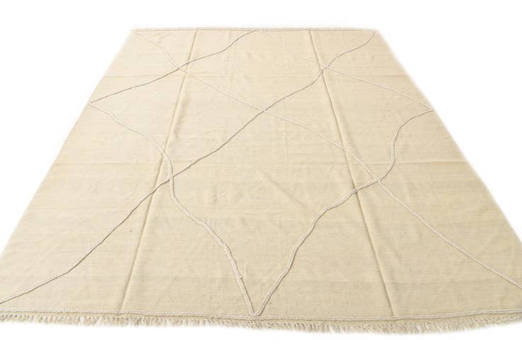 Detail image of 8' 7 x 10' Hand Woven Kilim Modern Wool Rug