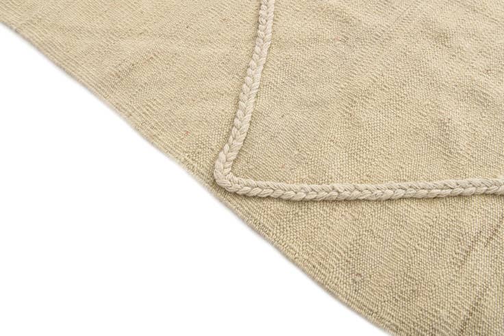 Detail image of 8' 7 x 10' Hand Woven Kilim Modern Wool Rug