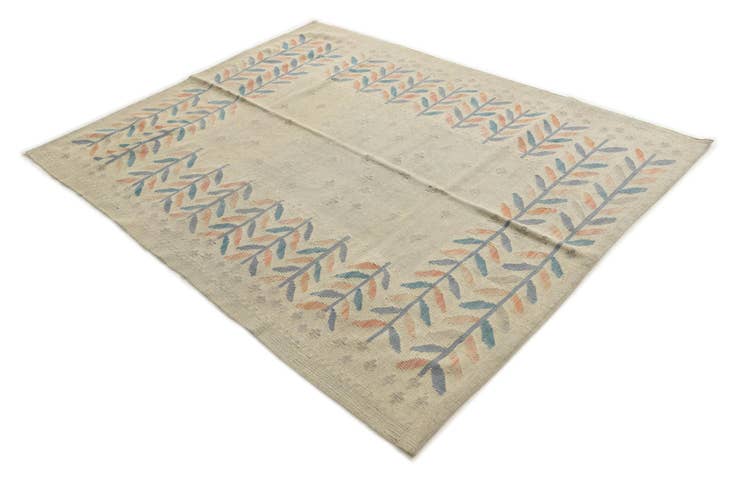 Detail image of 5' 1 x 6' 5 Hand Woven Kilim Modern Wool Rug
