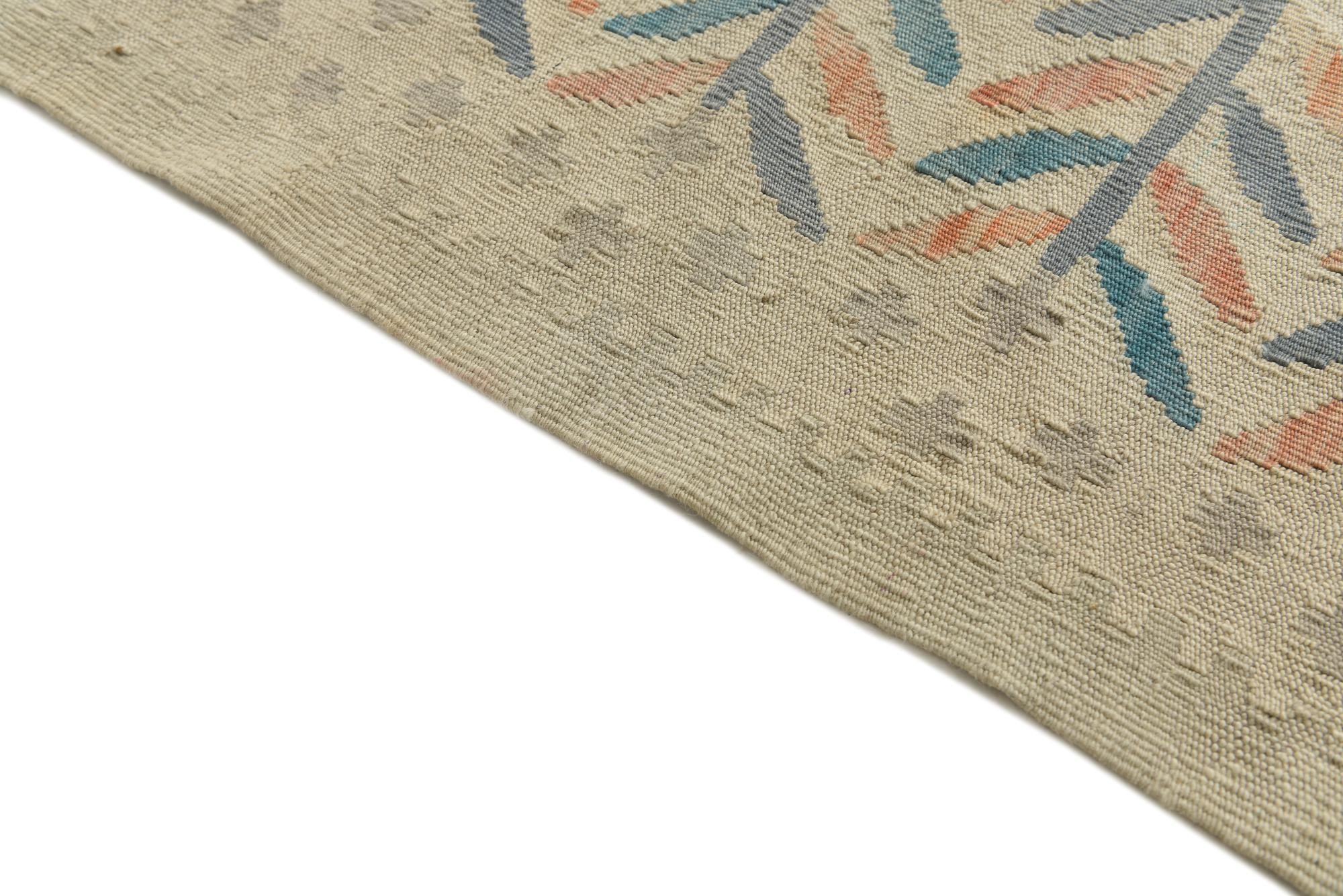 5' 1 x 6' 5 Hand Woven Kilim Modern Wool Rug