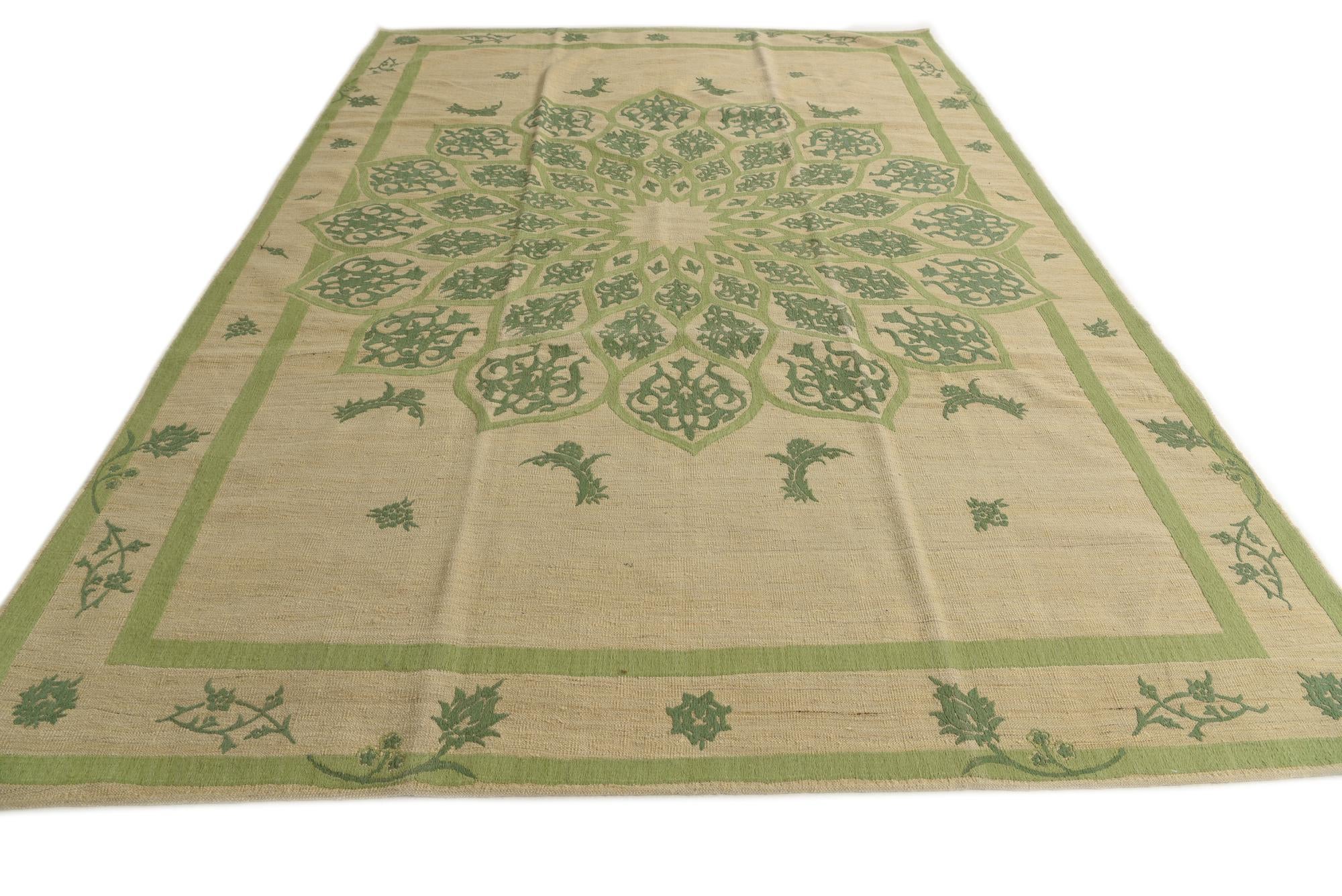 7' 7 x 11' Hand Woven Kilim Modern Rug