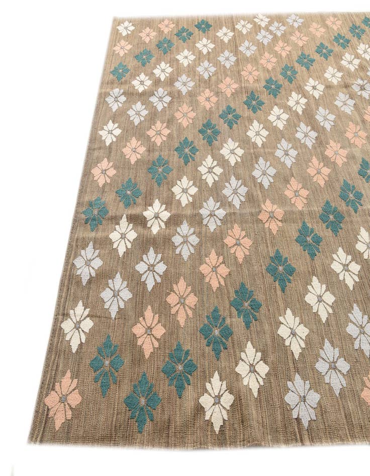 Detail image of 7' 3 x 9' 3  Hand Woven Kilim Modern Rug