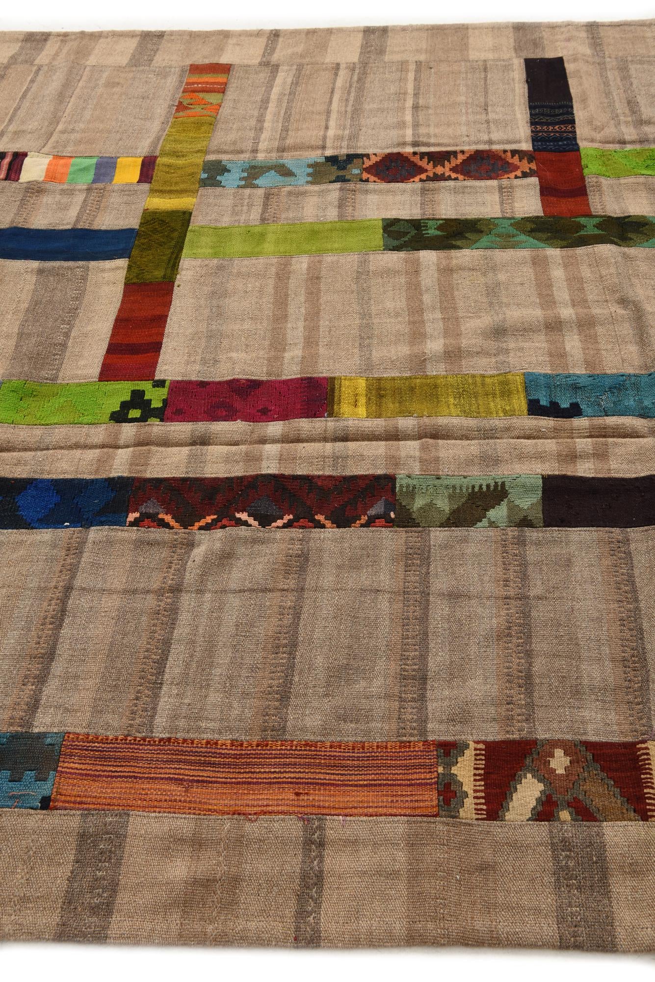 7' x 10' Hand Woven Kilim Patchwork Wool Rug
