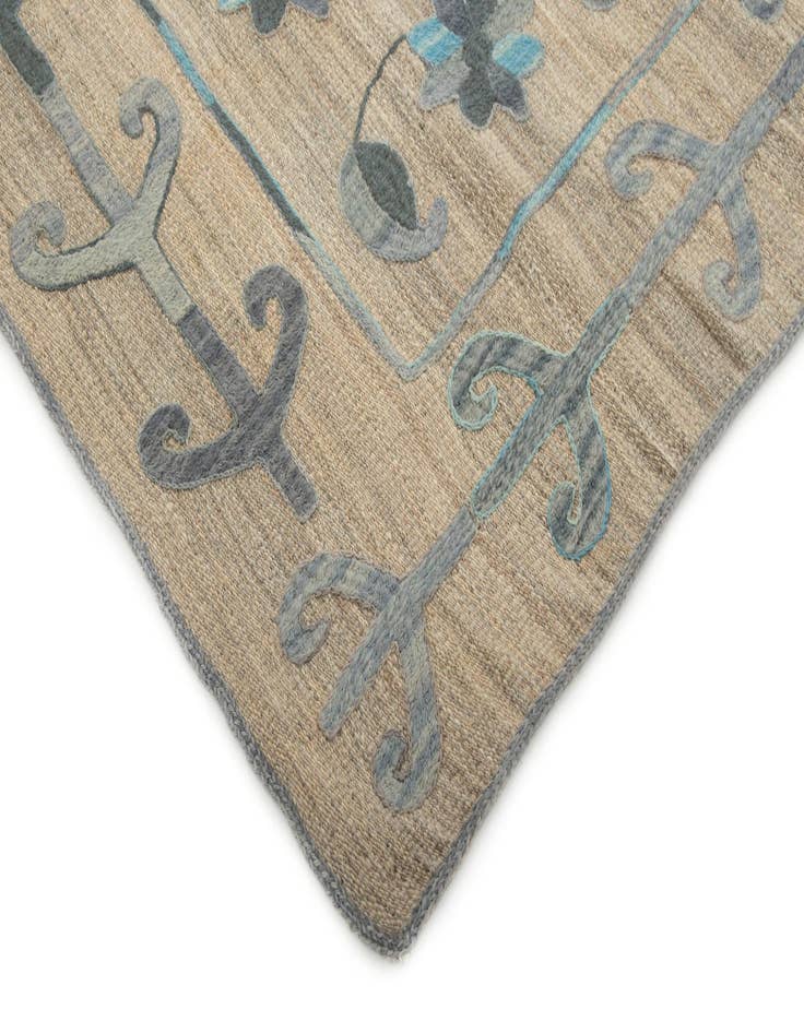 Detail image of 5' 11 x 7' 8  Hand Knotted Kilim Wool Rug