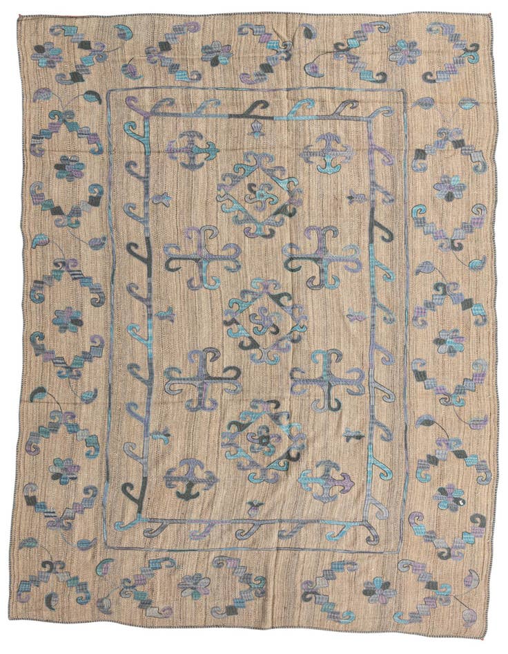 Detail image of 6' 8 x 9' 5 Hand Woven Kilim Suzani Wool Rug