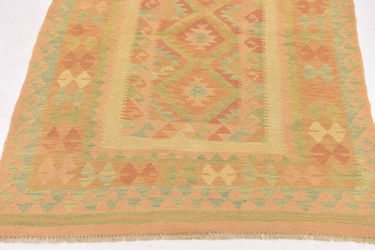 Detail image of 3' 2 x 5' Hand Woven Kilim Waziri Wool Rug