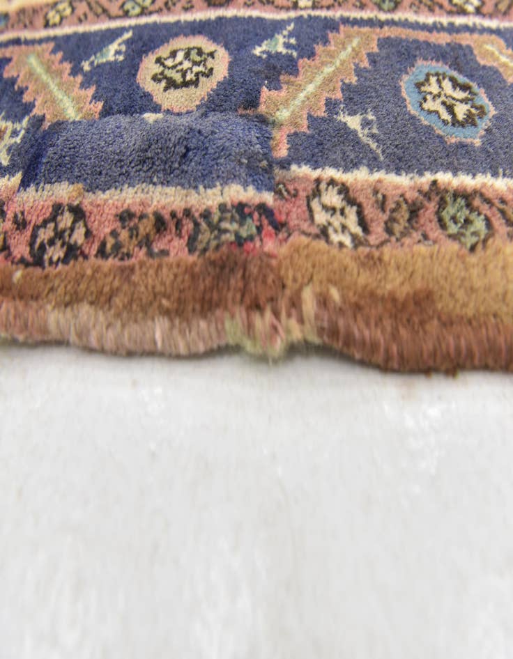 Detail image of 5' x 9' 2 Koliaei Wool Rug