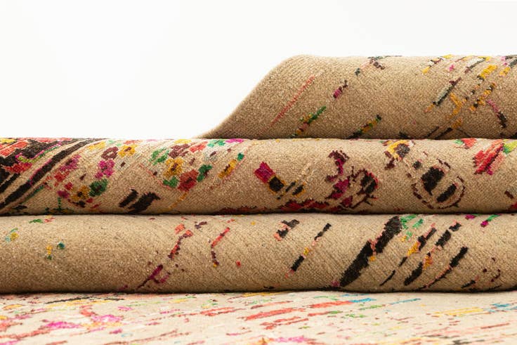 Detail image of 9' 10 x 13' 1 Hand Knotted Kundan Rug