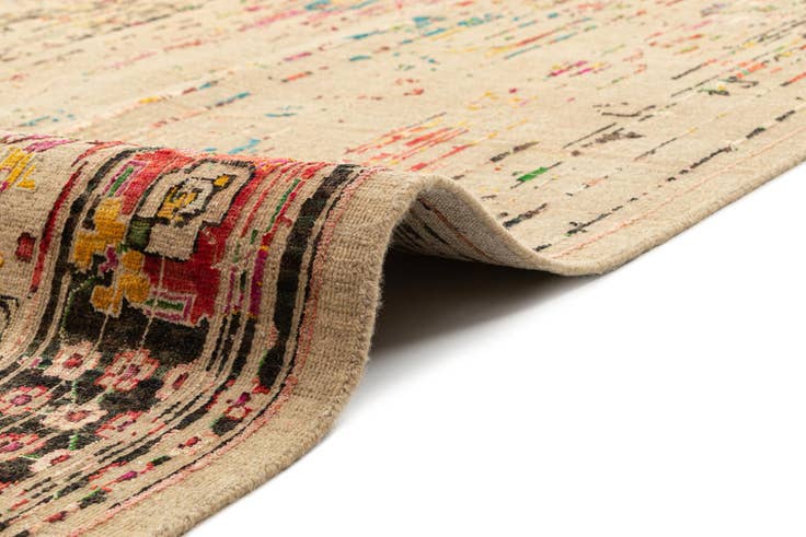 Detail image of 9' 10 x 13' 1 Hand Knotted Kundan Rug