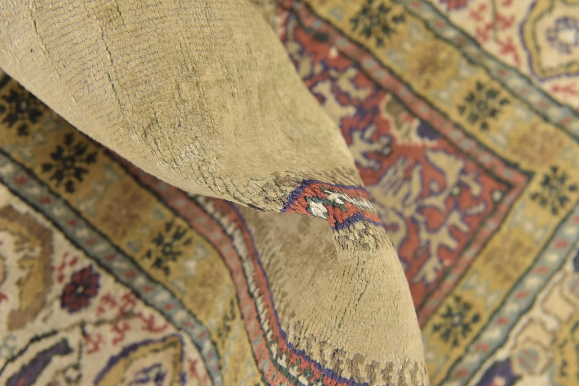 3' 2 x 4' 8 Hand Knotted Lahour Rug