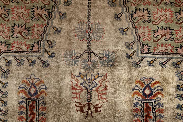 3' 10 x 5' 11 Hand Knotted Lahour Oriental Wool Rug