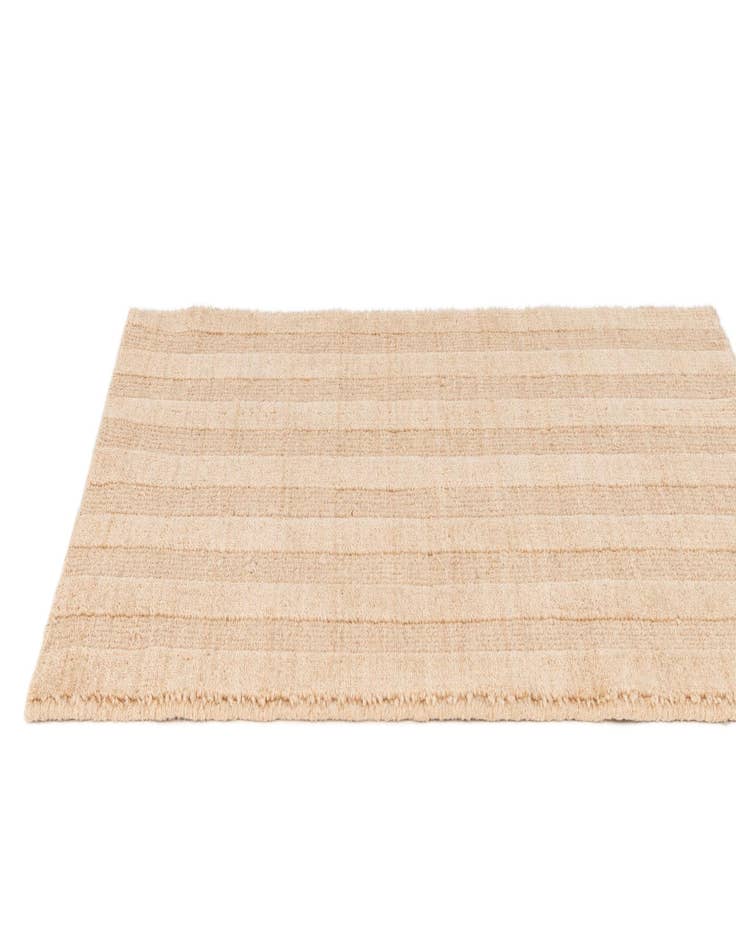 Detail image of 2' x 3' 1 Hand Woven Lana New Zealand Wool Rug