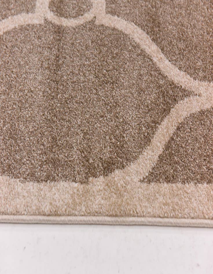 Detail image of 9' x 12' Lattice Rug