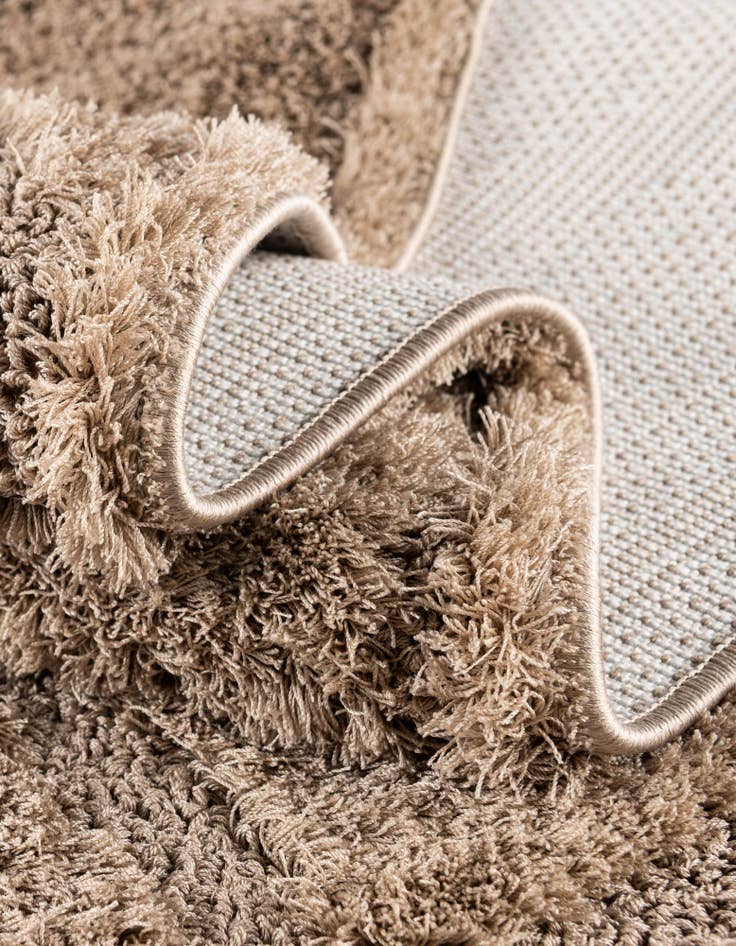 Detail image of 5' x 8' Lattice Shag Rug