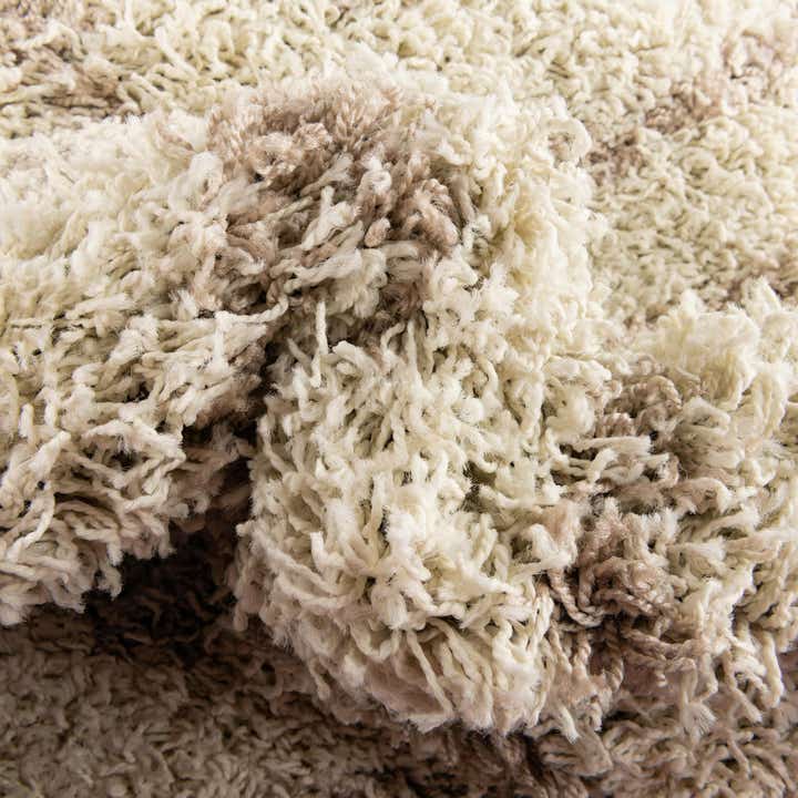 10' x 13' Lattice Shag Rug
