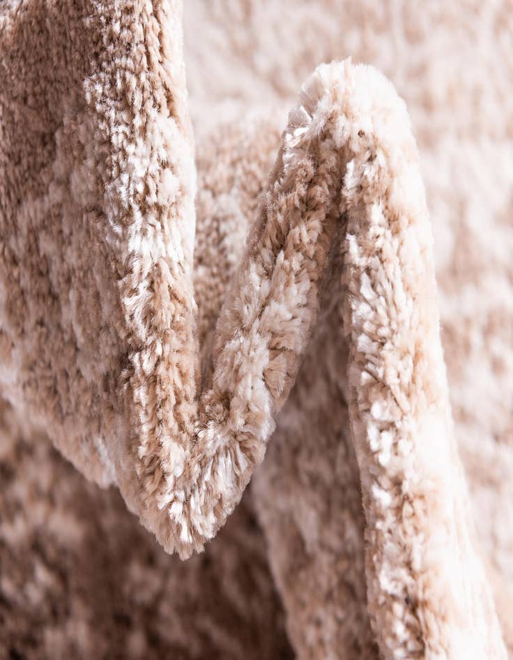 Detail image of 5' 2 x 8' Legacy Rug