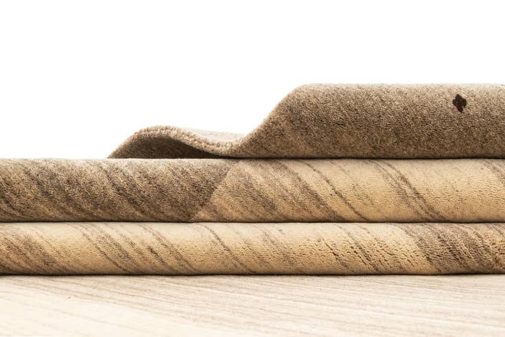 Detail image of 4' 11 x 6' 7 Loriloom Rug