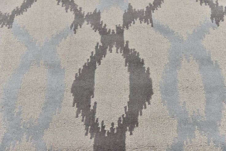 Detail image of 5' 2 x 8' Luna Wool Rug