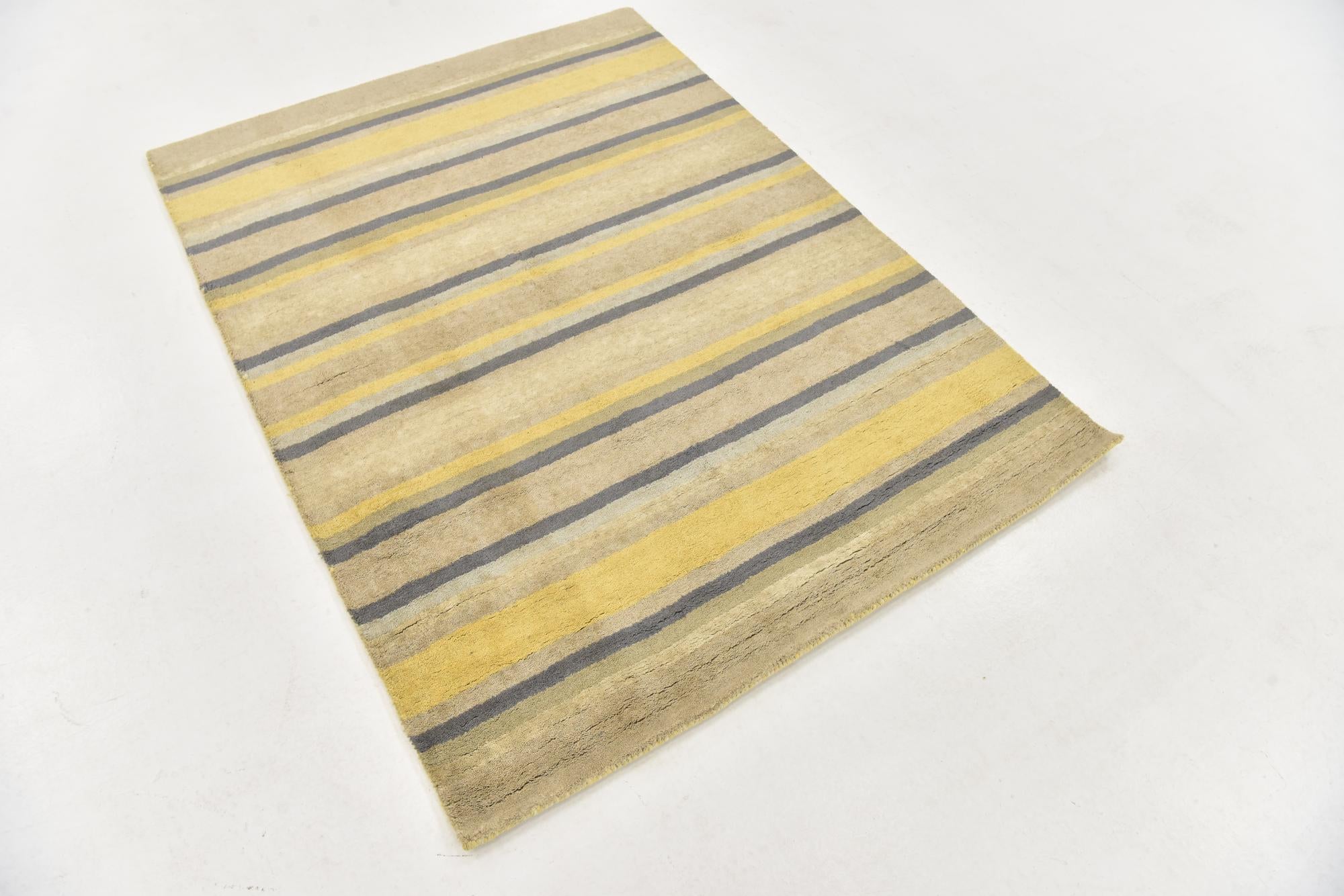 4' x 5' 5 Luna Wool Rug
