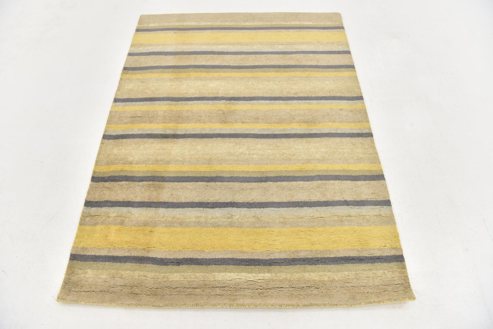 4' x 5' 5 Luna Wool Rug