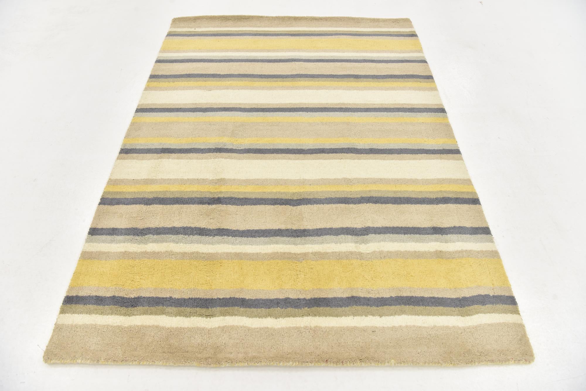 4' x 5' 6 Luna Wool Rug