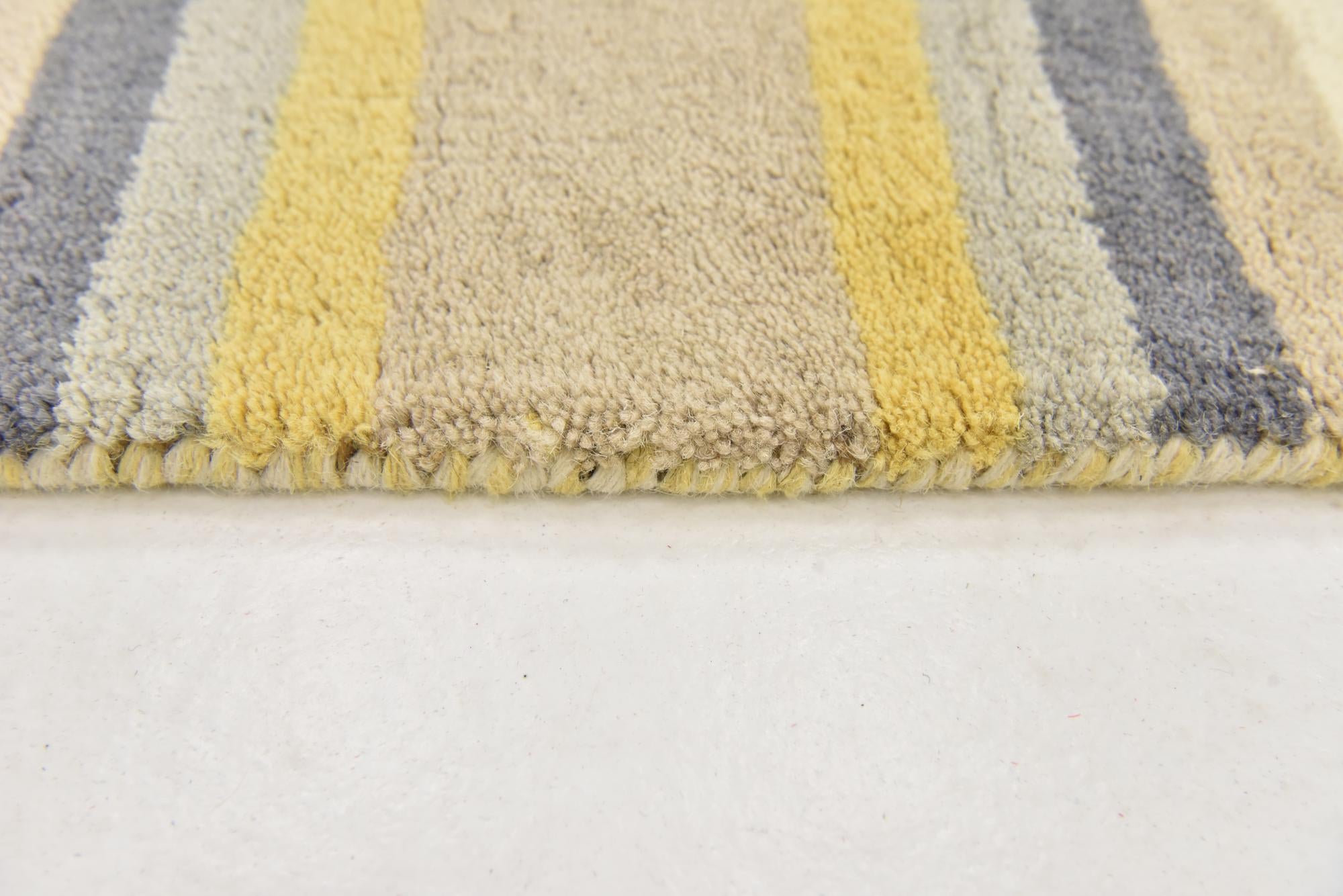 4' x 5' 6 Luna Wool Rug