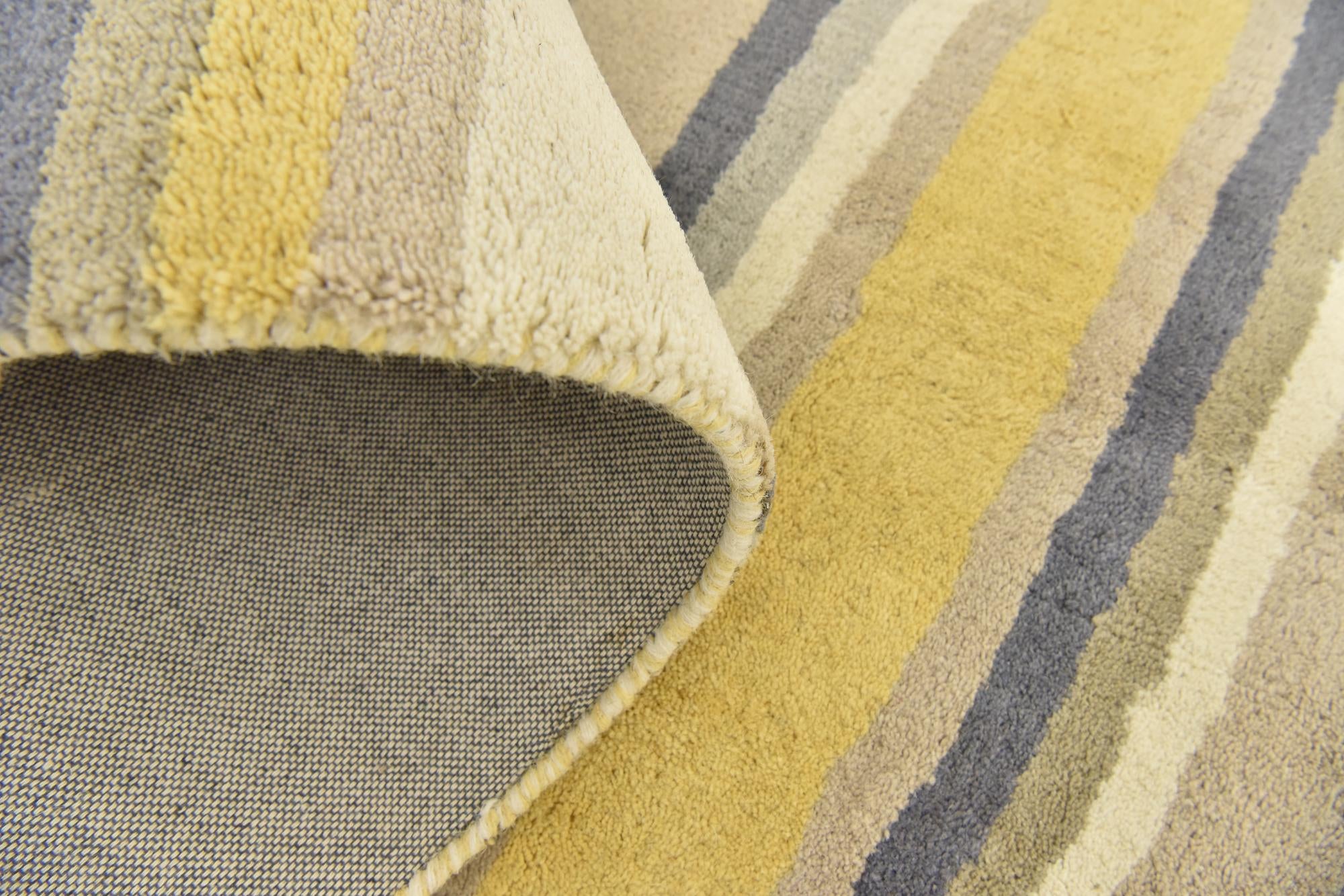 4' x 5' 6 Luna Wool Rug