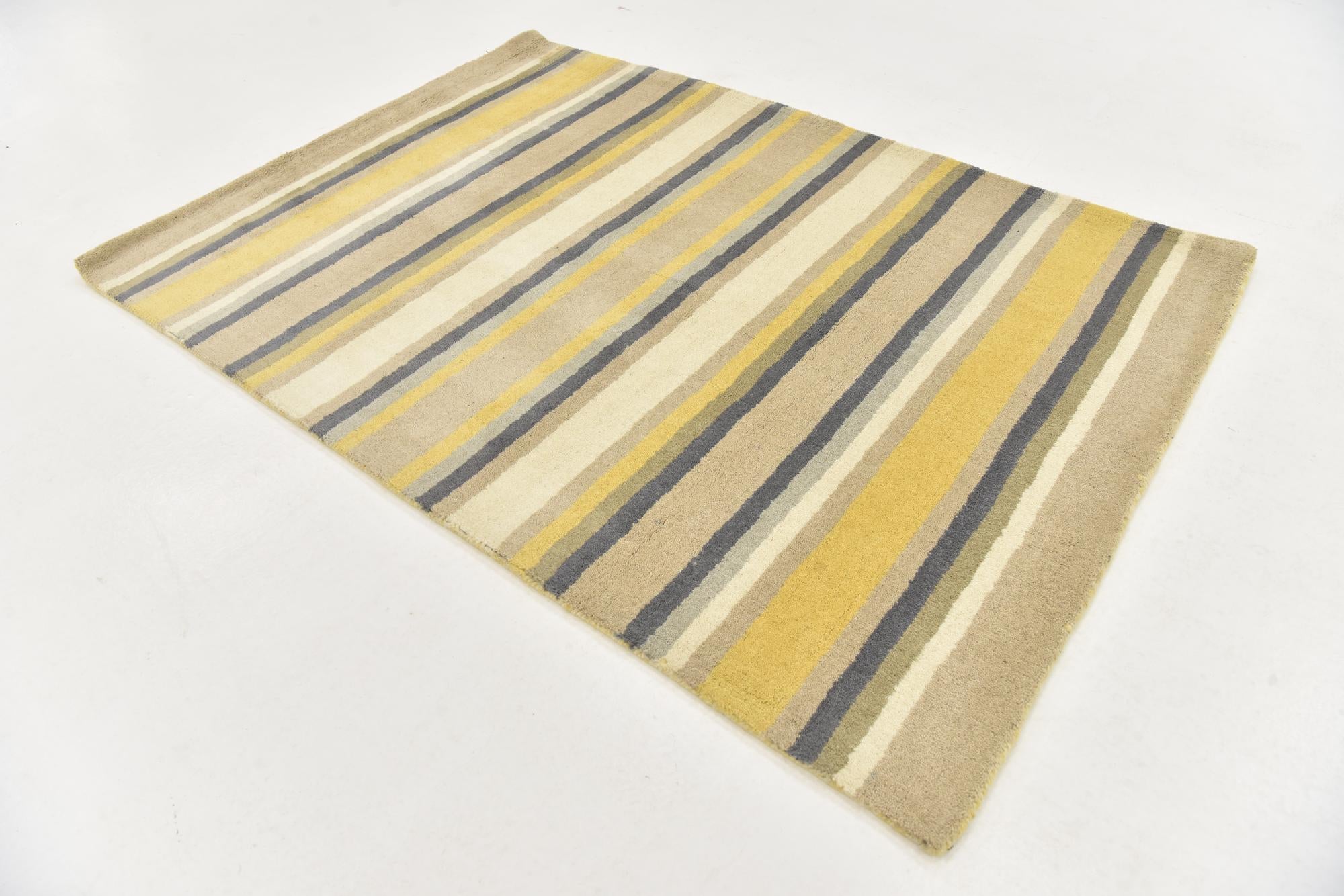 4' x 5' 7 Luna Wool Rug