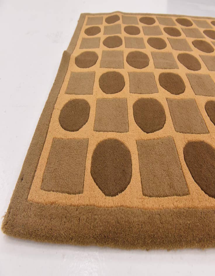 Detail image of 3' 7 x 5' 8 Luna Wool Rug