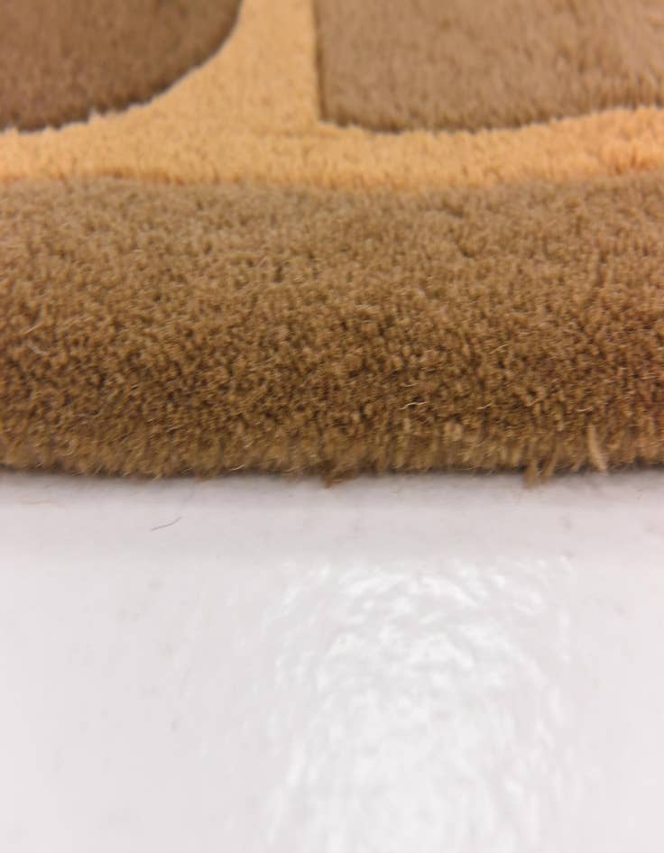 Detail image of 3' 7 x 5' 8 Luna Wool Rug