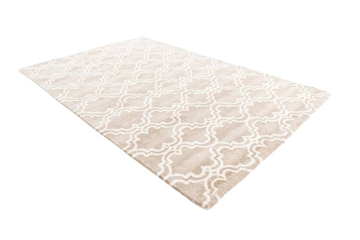 Detail image of 5' 1 x 8' Luna Rug