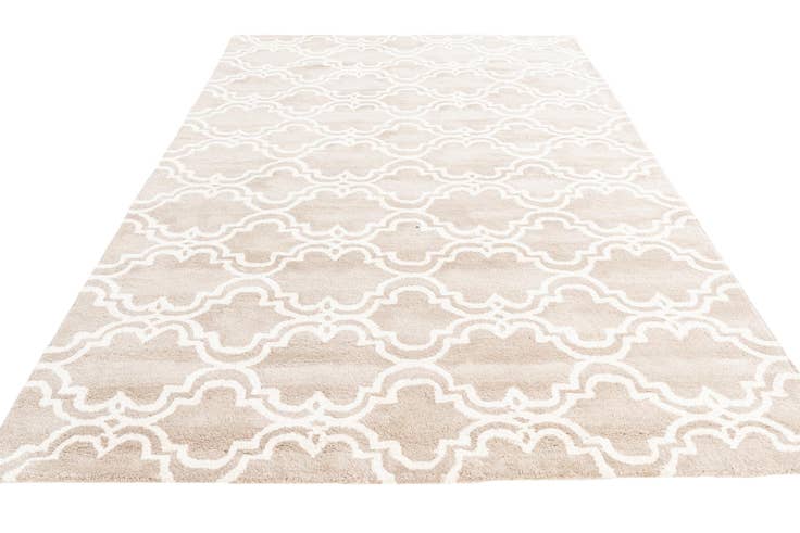 Detail image of 5' 1 x 8' Luna Rug