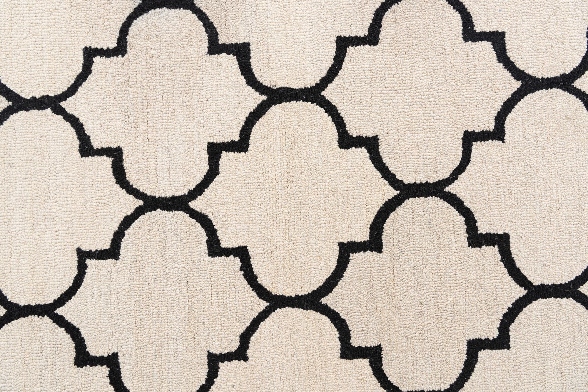 5' x 7' 10 Luna Rug