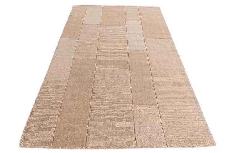 Detail image of 5' x 8' Luna Rug