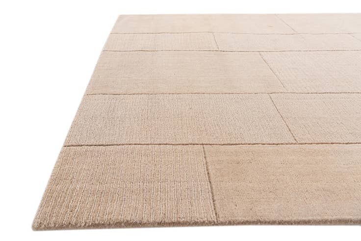 Detail image of 5' x 8' Luna Rug