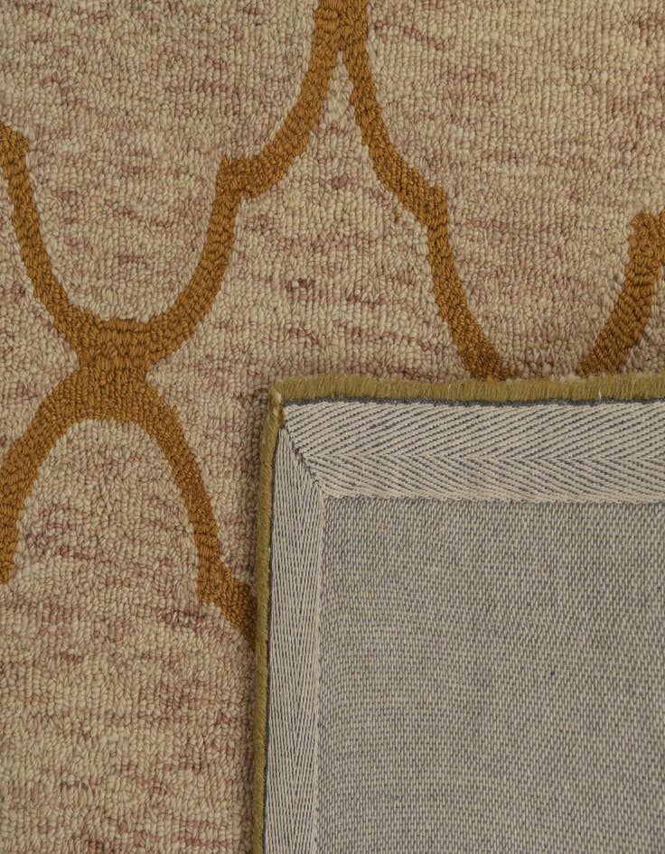 Detail image of 5' 1 x 8' Luna Wool Rug
