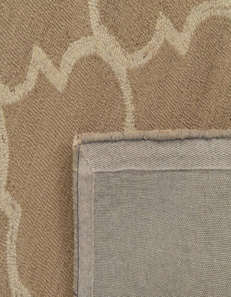 Detail image of 5' 1 x 7' 10 Luna Wool Rug