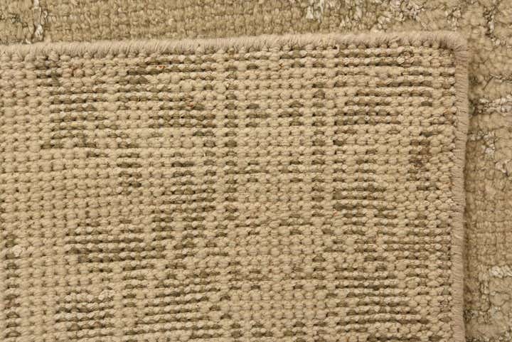 5' x 7' Hand Knotted Luna Rug