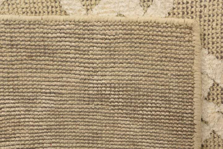 5' x 7' Hand Knotted Luna Rug