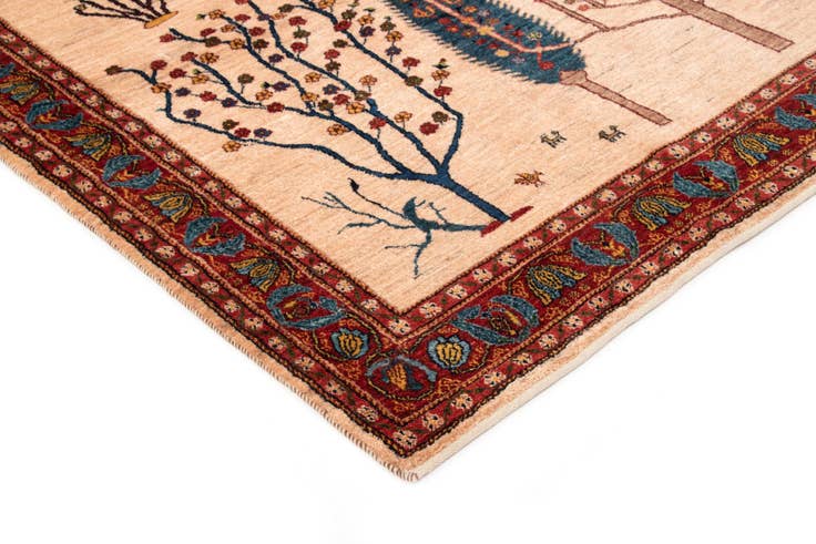 Detail image of 6' 10 x 9' 11 Luribaft Wool Rug