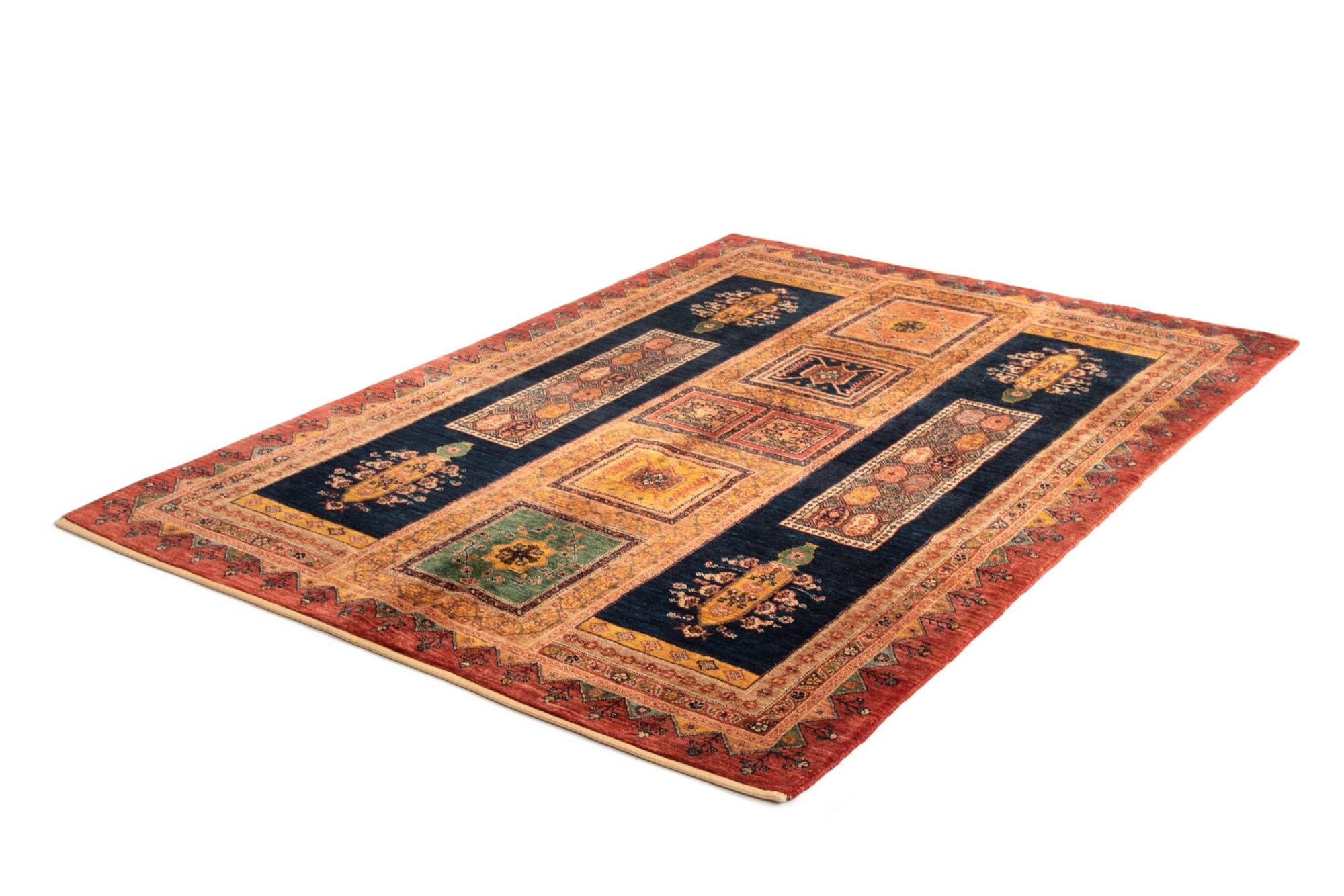 4' 11 x 6' 11 Luribaft Wool Rug