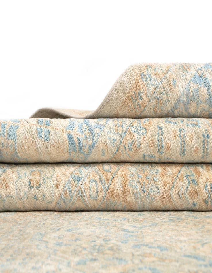Detail image of 8' 2 x 9' 9 Hand Knotted Mamluk Rug