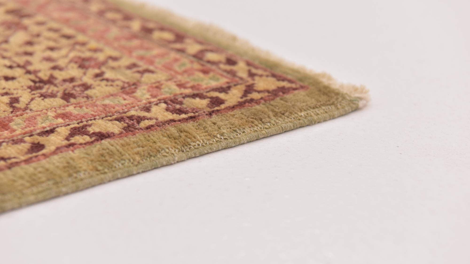 4' 3 x 5' 10 Hand Knotted Mamluk Ziegler Oriental Rug