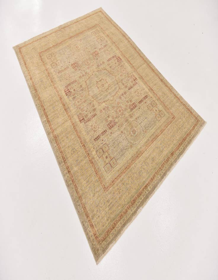 Detail image of 4' 10 x 6' 8  Hand Knotted Mamluk Ziegler Oriental Rug