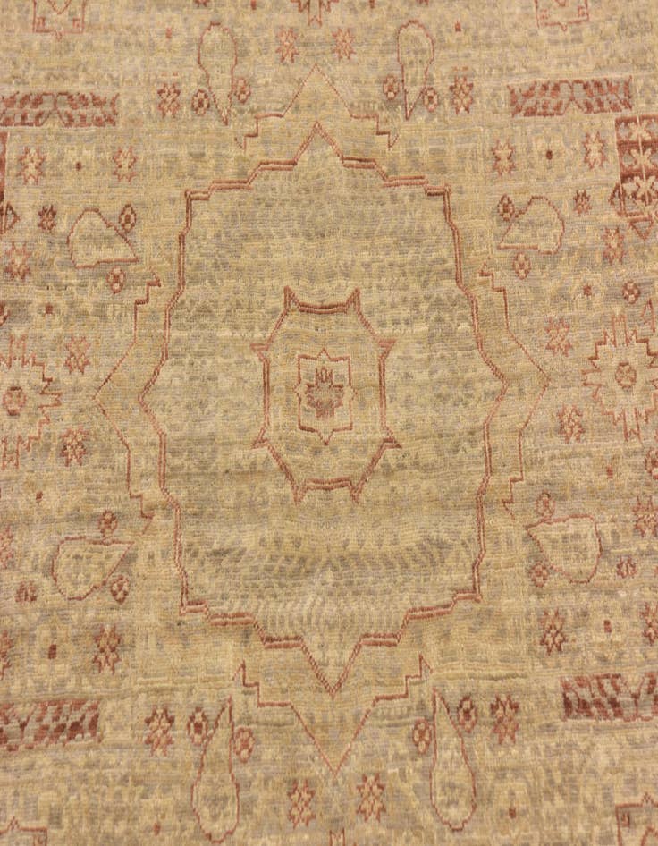 Detail image of 4' 10 x 6' 8  Hand Knotted Mamluk Ziegler Oriental Rug