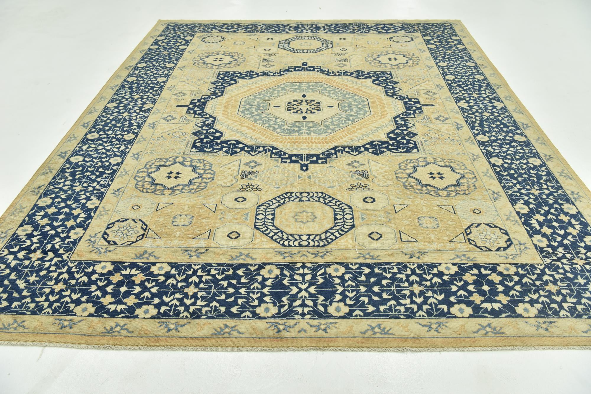 8' 9 x 11' 3 Hand Knotted Mamluk Ziegler Rug