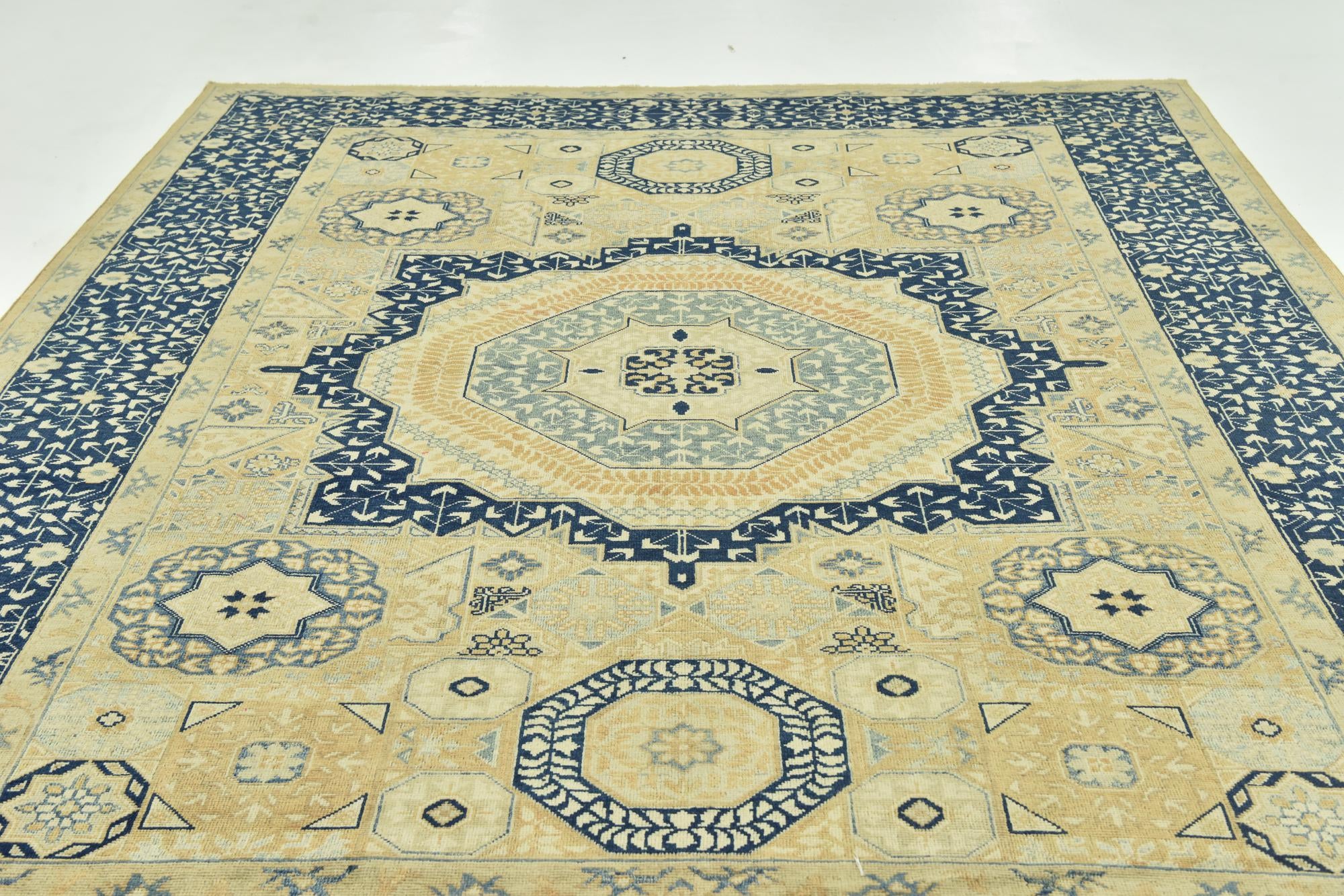 8' 9 x 11' 3 Hand Knotted Mamluk Ziegler Rug