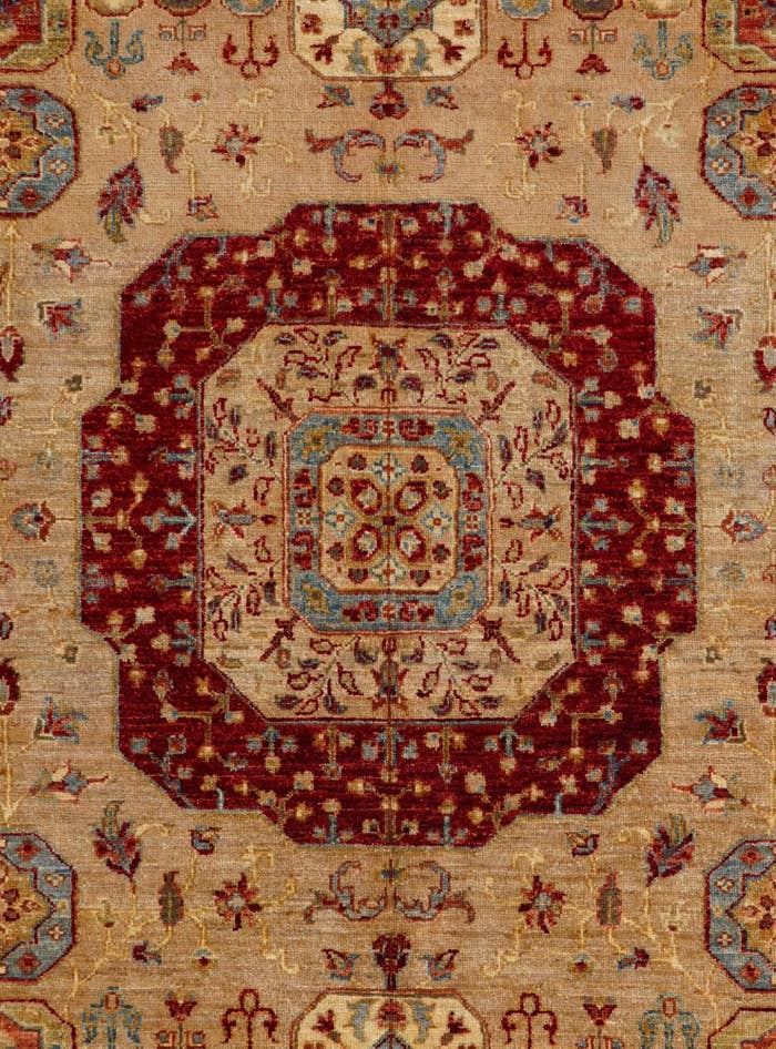Detail image of 5' 7 x 7' 11 Hand Knotted Mamluk Ziegler Rug